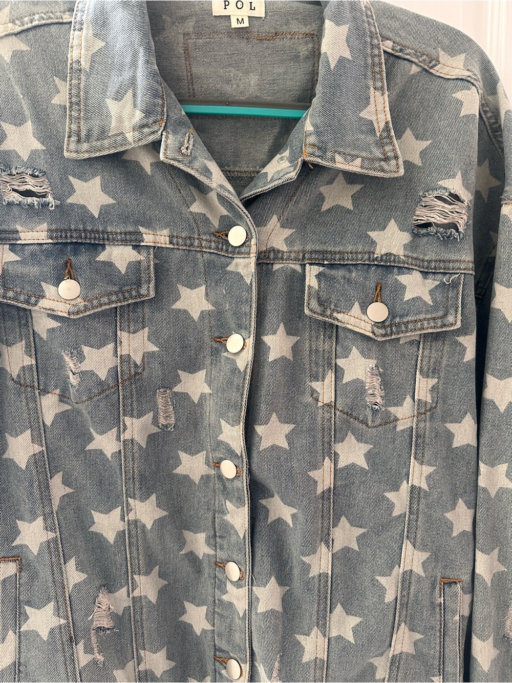 POL Light Wash Denim Jacket with White Star Print - Picture 2 of 10